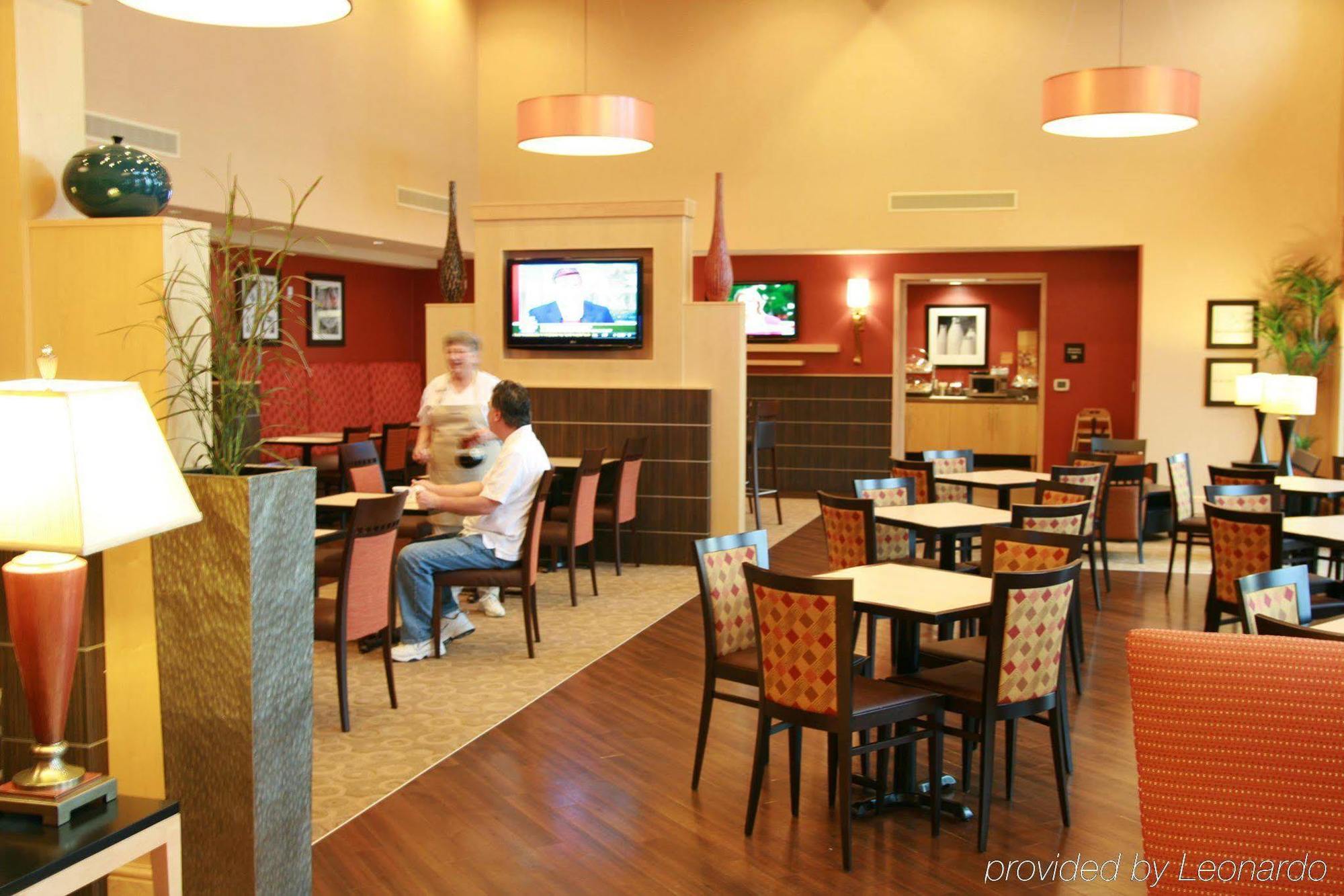 แฮมป์ตัน อินน์ แอนด์ สวีท เมดิสัน เวสต์ ร้านอาหาร รูปภาพ